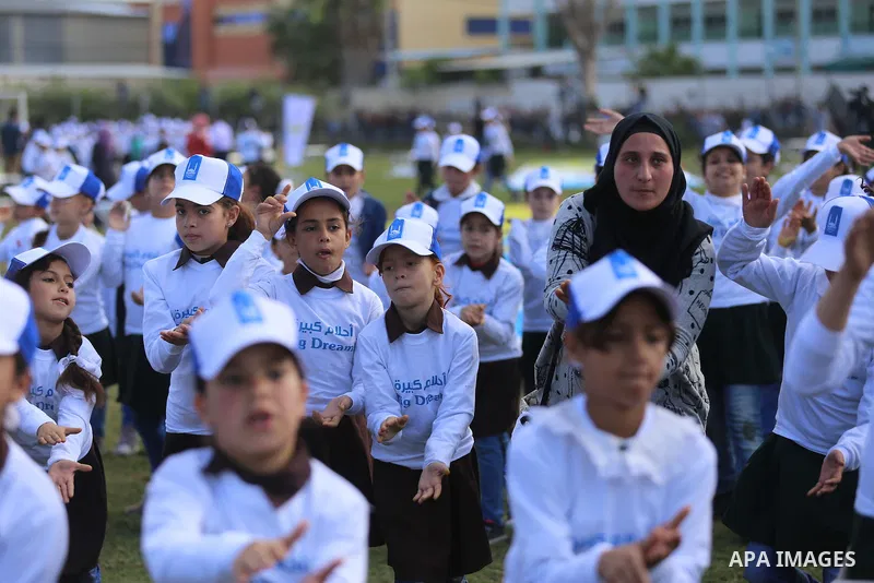 Palestinian children take part in a festival to mark " World Children's Day" in Gaza City, on November 17, 2016. Photo by Yasser Qudih