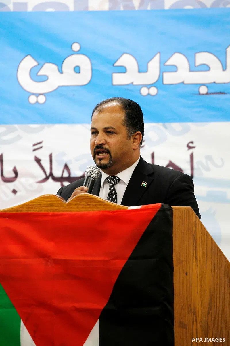 Dean of Palestine technical college Muhib Abuloha, speaks during the first Media conference, at Palestine technical college in the West Bank city of Hebron, on Nov. 20, 2016. Photo by Wisam Hashlamoun