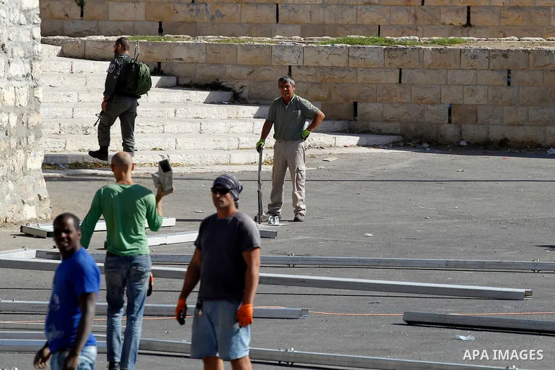 Israeli Workers build barracks in order to Judaize the area near the Ibrahimi mosque, or the Tomb of the Patriarch, a religious site to both Muslims and Jews, in the Israeli occupied West Bank city of Hebron on November...