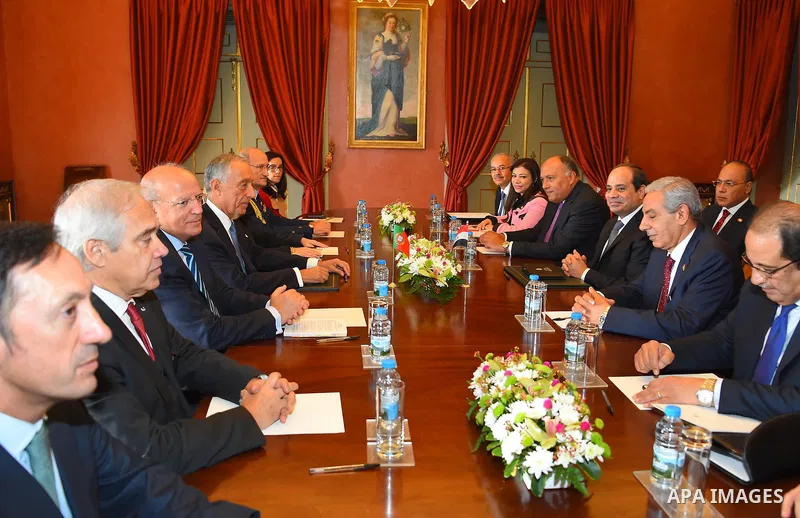 Portuguese President, Marcelo Rebelo de Sousa meets with Egyptian President Abdel Fattah al-Sisi at Belem Palace, in Lisbon, Portugal, 21 November 2016. Photo by Egyptian President Office