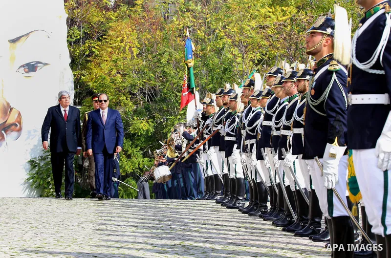 Speaker of the Portuguese Parliament Eduardo Ferro Rodrigues and Egyptian President Abdel Fattah al-Sisi review an honor guard during his visit to Portuguese Parliament in Lisbon, Portugal, 22 November 2016. Photo by Egy...