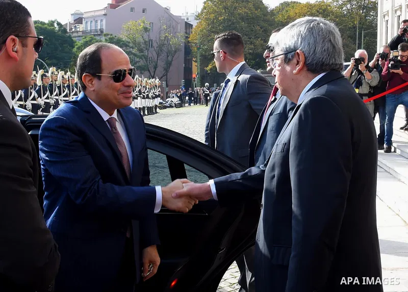 Speaker of the Portuguese Parliament Eduardo Ferro Rodrigues shake hands with Egyptian President Abdel Fattah al-Sisi as he arrives to visit the Portuguese Parliament in Lisbon, Portugal, 22 November 2016. Photo by Egypt...