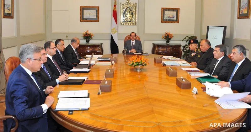 Egyptian President Abdel Fattah al-Sisi, meets with Prime Minister, in Cairo, Egypt, on November 26, 2016. Photo by Egyptian President Office