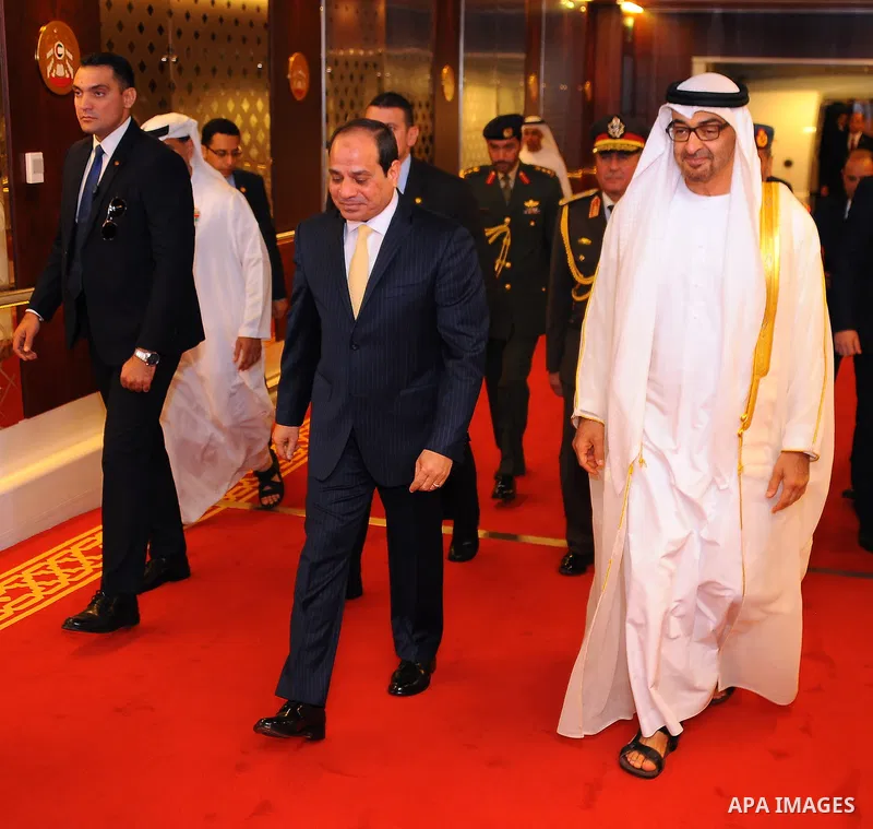 Egyptian President Abdel Fattah al-Sisi meets with Abu Dhabi Crown Prince Sheikh Mohammed bin Zayed al-Nahyan in Abu Dhabi, United Arab Emirates, on Dec. 01, 2016. Photo by Egyptian President Office