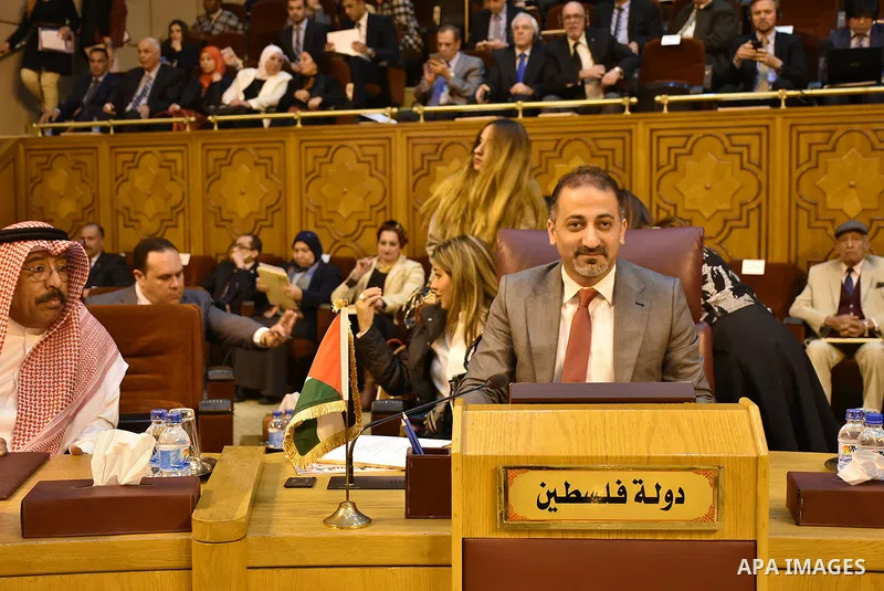 Permanent members of Arab countries in League of Arab States attend a meeting to mark the "International Day of Solidarity with the Palestinian People" at the Arab League headquarters in Cairo, Egypt, December 12, 2016....
