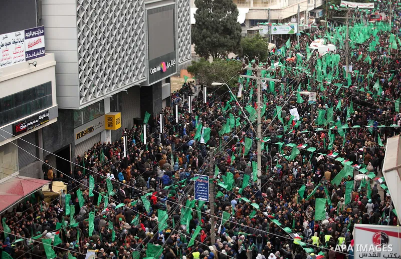 Palestinian Hamas supporters shout slogans during a rally marking the 29th anniversary of the founding of the Hamas movement, in Gaza city December 14, 2016. Photo by Ashraf Amra