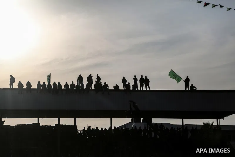 Palestinians take part in a rally marking the 29th anniversary of the founding of the Hamas movement, in Rafah in the southern Gaza Strip December 16, 2016. Photo by Mohammed Dahman