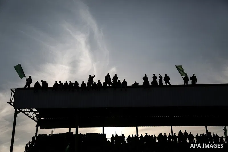 Palestinians take part in a rally marking the 29th anniversary of the founding of the Hamas movement, in Rafah in the southern Gaza Strip December 16, 2016. Photo by Mohammed Dahman