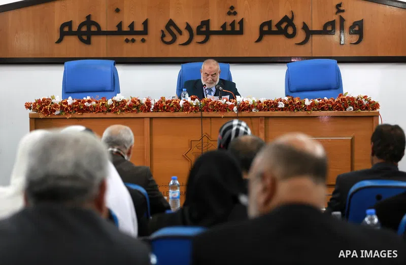 Deputy of the Legislative Council, Ahmed Bahar, speaks during a meeting with members of the Legislative Council from Hamas movement in Gaza city, on December 21, 2016. Photo by Mohammed Asad