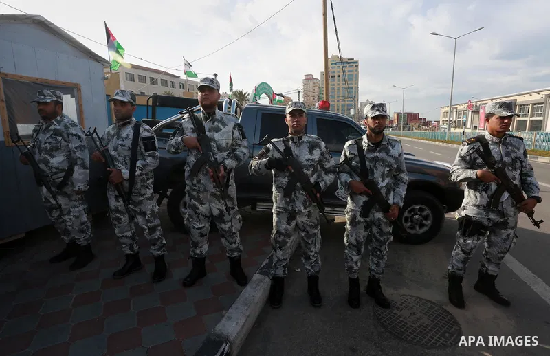 Palestinian Hamas naval security forces take part in the opening ceremony of the first headquarters a newly created marine police unit, in Gaza City, on December 22, 2016. Photo by Mohammed Asad