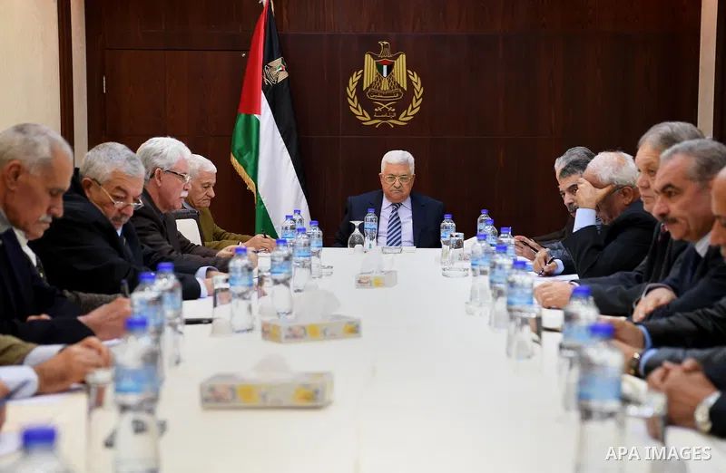 Palestinian President Mahmoud Abbas chairs the meeting of Central Committee of the Fatah movement in the West Bank city of Ramallah, on December 26, 2016. Photo by Osama Falah