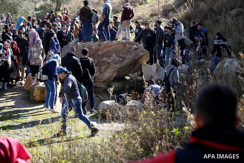 Palestinians take part in the walking tour titled "eyes Tavouh" in the village of Tavouh in the northwest the West bank city of Hebron on the December 31, 2016. Photo by Wisam Hashlamoun