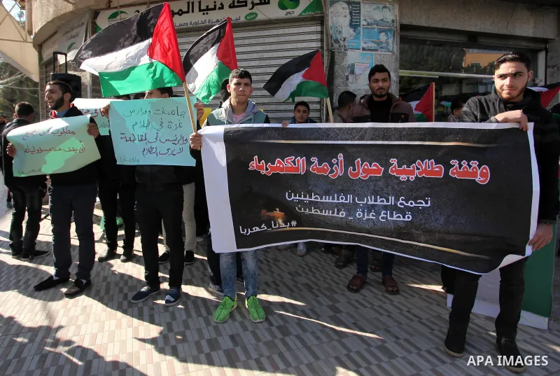 Palestinians take part in a demonstration against the ongoing electricity shortages in Gaza city on January 15, 2017. Power shortages in the Palestinian enclave have occurred repeatedly in recent weeks, with homes in Gaz...