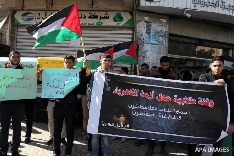 Palestinians take part in a demonstration against the ongoing electricity shortages in Gaza city on January 15, 2017. Power shortages in the Palestinian enclave have occurred repeatedly in recent weeks, with homes in Gaz...