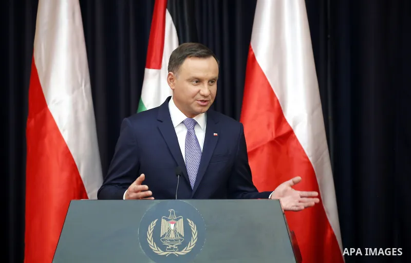 Polish President Andrzej Duda speaks during a press conference with the Palestinian President Mahmoud Abbas in the West Bank town of Bethlehem on January 18, 2017. Photo by Wisam Hashlamoun
