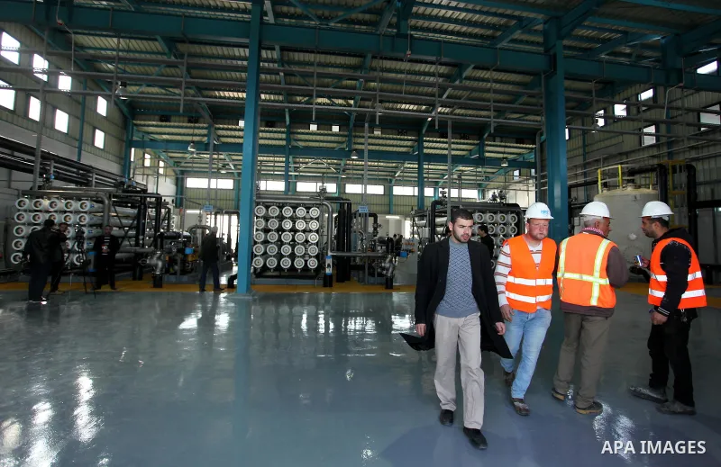 Palestinians attend the inauguration ceremony of the first Phase of the Seawater Desalination Plant-Southern Gaza completed with generous support from the European Union implemented by UNICEF in partnership with Palestin...