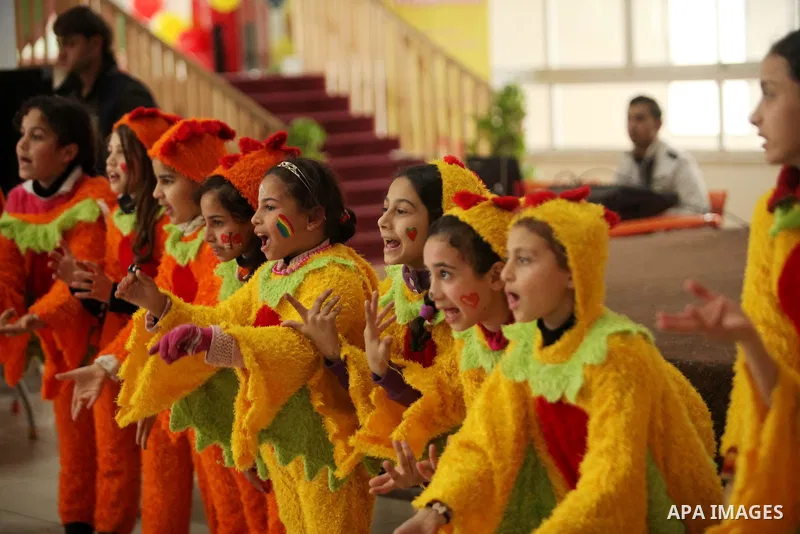Children of Palestinian prisoners in Israeli jails play during an entertaining day in Gaza City on January 25, 2017. Photo by Ashraf Amra