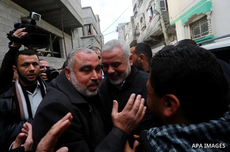 Hamas leader Ismail Haniya is greeted by supporters upon his return to Gaza City after performing the Hajj pilgrimage, at al-Shati refugee camp in Gaza City on January 27, 2017. Photo by Mohammed Asad