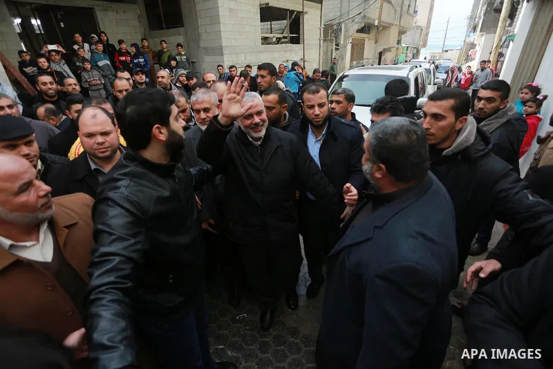 Hamas leader Ismail Haniya is greeted by supporters upon his return to Gaza City after performing the Hajj pilgrimage, at al-Shati refugee camp in Gaza City on January 27, 2017. Photo by Mohammed Asad