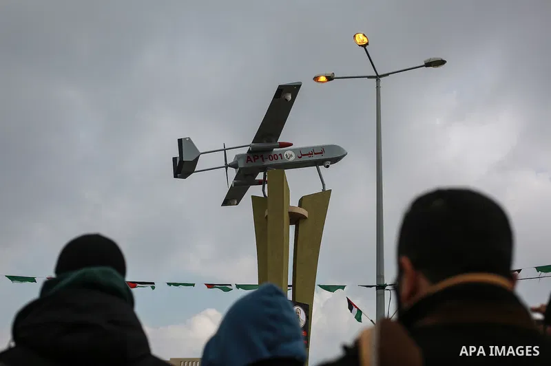 Members of the Ezzedine al-Qassam Brigades, the military wing of the Palestinian Islamist movement Hamas, attend a memorial in Rafah in the southern Gaza Strip on January 31, 2017, for Mohamed Zouari, a 49-year-old Tunis...