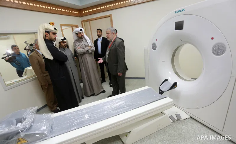 Qatari delegation visit the Amir of Qatar Sheikh Hamad bin Khalifa Al-Than hospital for prosthetics, in Gaza city, on February 8, 2017. Photo by Mohammed Asad