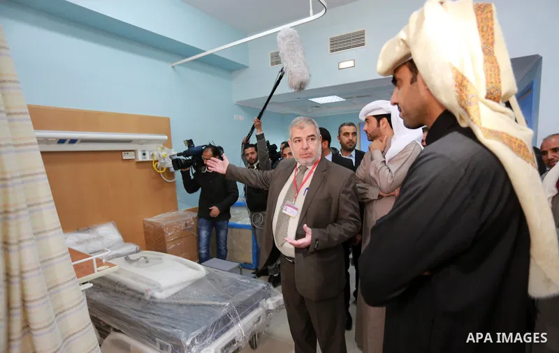 Qatari delegation visit the Amir of Qatar Sheikh Hamad bin Khalifa Al-Than hospital for prosthetics, in Gaza city, on February 8, 2017. Photo by Mohammed Asad
