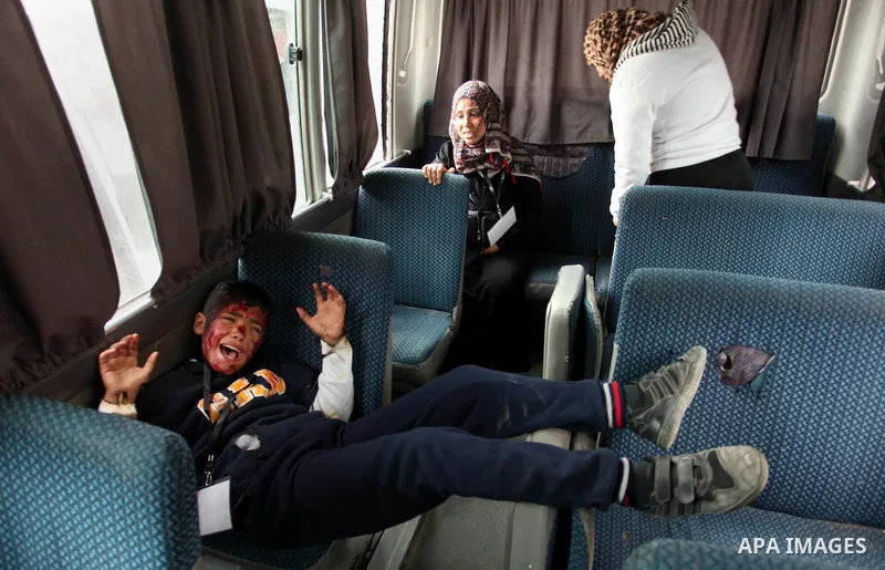 Palestinians take part in an emergency simulation exercise, organized by the Palestinian Ministry of Health and Médecins du Monde France (Doctors of the World), in Rafah in the southern of Gaza Strip, on February 9, 2017...