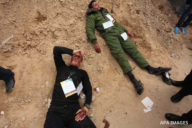 Palestinians take part in an emergency simulation exercise, organized by the Palestinian Ministry of Health and Médecins du Monde France (Doctors of the World), in Rafah in the southern of Gaza Strip, on February 9, 2017...