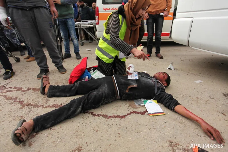 Palestinian rescue workers take part in an emergency simulation exercise, organized by the Palestinian Ministry of Health and Médecins du Monde France (Doctors of the World), in Rafah in the southern of Gaza Strip, on Fe...