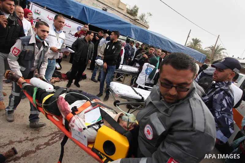 Palestinian rescue workers take part in an emergency simulation exercise, organized by the Palestinian Ministry of Health and Médecins du Monde France (Doctors of the World), in Rafah in the southern of Gaza Strip, on Fe...