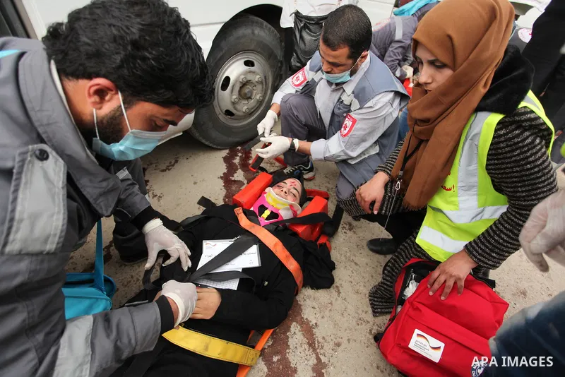 Palestinian rescue workers take part in an emergency simulation exercise, organized by the Palestinian Ministry of Health and Médecins du Monde France (Doctors of the World), in Rafah in the southern of Gaza Strip, on Fe...