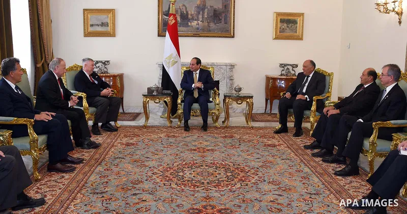 Egyptian President Abdel Fattah al-Sisi meets with a delegation from the US House of Representatives, in Cairo, Egypt, on February 12, 2017. Photo by Egyptian President Office