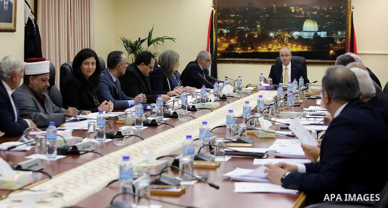 Palestinian Prime Minister Rami Hamdallah chairs a meeting of council of Ministers in the West Bank city of Ramallah, on February 14, 2017. Photo by Prime Minister Office