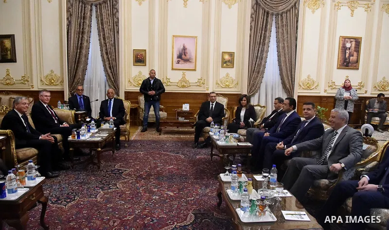 Speaker of Egypt's parliament, Ali Abdel-Al, meets with Vice-President of the German Parliament، Johannes Zinghammer, in Cairo, Egypt, on February 21, 2017. Photo by Stringer