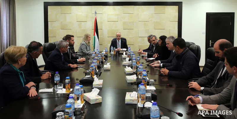 Palestinian Prime Minister, Rami Hamdallah, meets with Brazilian ambassador of Palestine, Francisco Mauro Åland Brasil, in the West Bank city of Ramallah, on February 23, 2017. Photo by Prime Minister Office