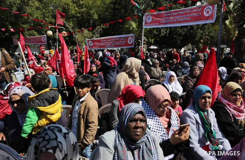 Palestinian supporters of the Democratic Front for the Liberation of Palestine (DFLP) take part in a rally marking the 48th anniversary of DFLP foundation in Gaza city on March 04, 2017. Photo by Ashraf Amra