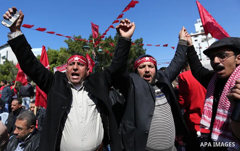 Palestinian supporters of the Democratic Front for the Liberation of Palestine (DFLP) take part in a rally marking the 48th anniversary of DFLP foundation in Gaza city on March 04, 2017. Photo by Ashraf Amra