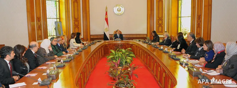 Egyptian President Abdel-Fattah al-Sisi meets with Members of the National Council for Women, in Cairo, capital of Egypt, March 8, 2017. Photo by Egyptian President Office