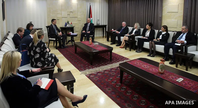 Palestinian Prime Minister Rami Hamdallah, meet with Estonian Foreign Minister Sevn Mixer, in West Bank city of Ramallah, on March 9, 2017. Photo by Prime Minister Office