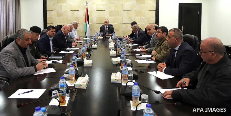 Palestinian Prime Minister, Rami Hamdallah, meets with leaders of the Security establishment, in the West Bank city of Ramallah on March 13, 2017. Photo by Prime Minister Office