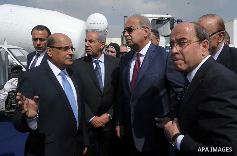 Egyptian Prime Minister Ismail Sharif attends Cairo International exposition, in Cairo, Egypt, on March 15, 2017. Photo by Stringer