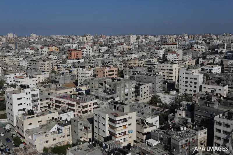 A picture taken on March 26, 2017 shows Gaza city after the Islamist movement shut Erez border crossing and all borders, including its western sea border after blaming the Jewish state for the assassination of one of its...