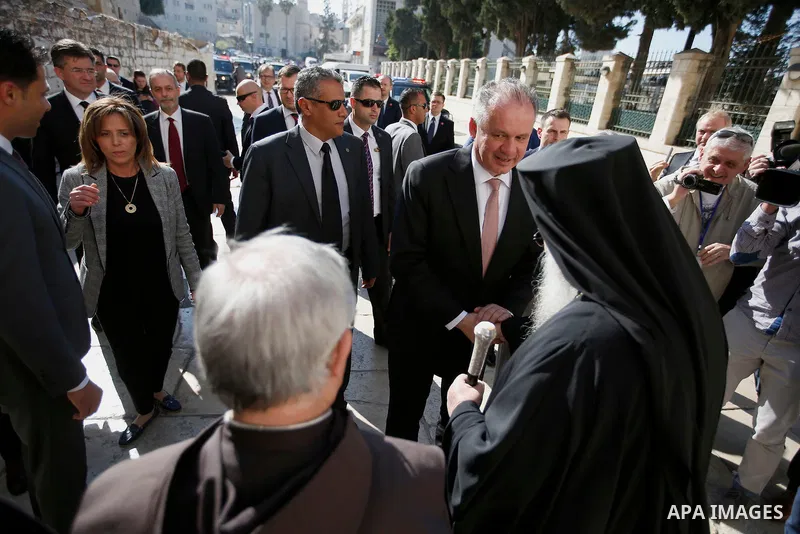 Slovakia's President Andrej Kiska visits the Church of the Nativity in the West Bank city of Bethlehem, March 28, 2017. Photo by Wisam Hashlamoun