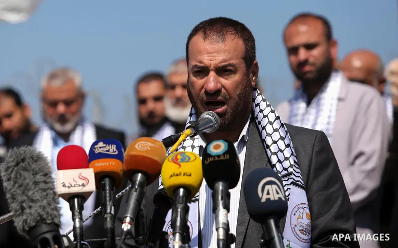 Senior Hamas leader Fathi Hammad speaks during the opening ceremony of monument of Palestinian prisoners held in Israeli jails, in the northwest of Gaza city on April 01, 2017. Photo by Ashraf Amra