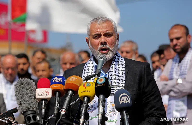 Senior political leaders of the Islamist movement, Ismail Haniyeh speaks during the opening ceremony of monument of Palestinian prisoners held in Israeli jails, in the northwest of Gaza city on April 01, 2017. Photo by A...