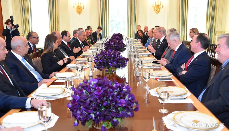 U.S. President Donald Trump meets Egyptian President Abdel Fattah el-Sisi (L) at the White House in Washington, United States on April 3, 2017. Photo by Egyptian President Office