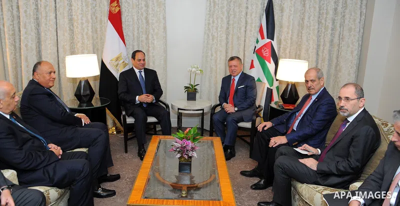 Egyptian President Abdel Fattah Al-Sisi meets with Jordan's King Abdullah II, in Washington, United States on April 4, 2017. Photo by Egyptian President Office