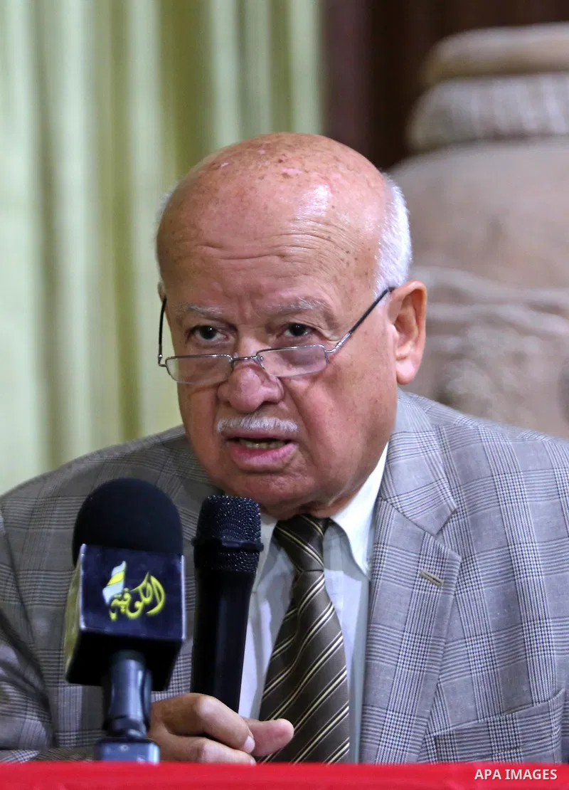 Member of the Central Committee of the Palestine Liberation Organization, Zakaria al-Agha, speaks during a press conference, in Gaza city, on April 6, 2017. Photo by Ashraf Amra