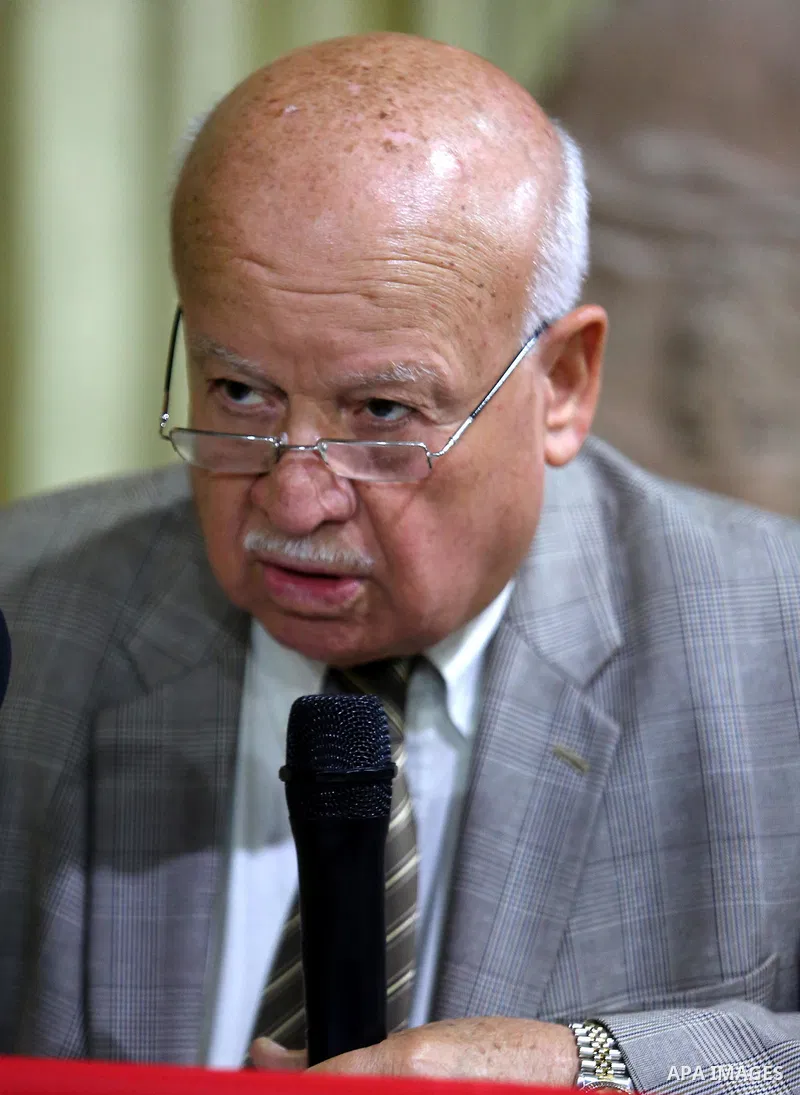 Member of the Central Committee of the Palestine Liberation Organization, Zakaria al-Agha, speaks during a press conference, in Gaza city, on April 6, 2017. Photo by Ashraf Amra