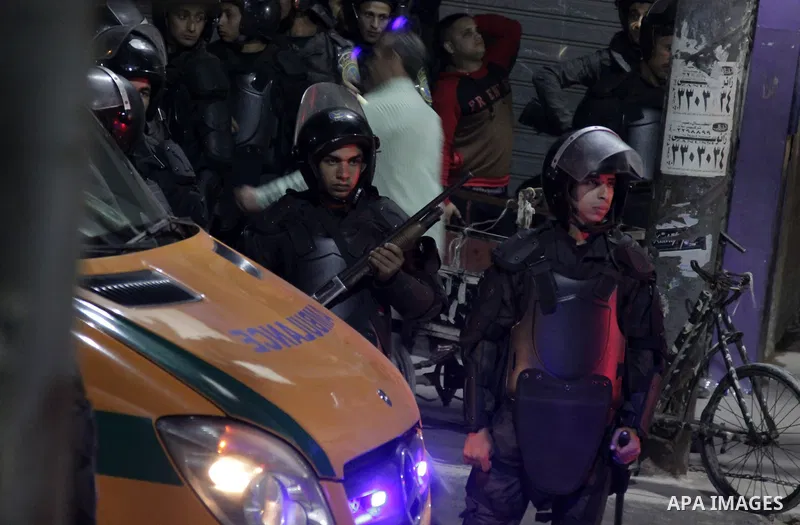 An ambulance arrives to the site of a bomb blast that took place on Sunday in the Mar Girgis Coptic Orthodox Church that was bombed on Sunday in the Nile Delta City of Tanta, 120 kilometres (75 miles) north of Cairo, at...